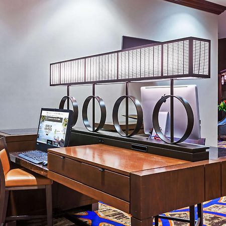 Hilton Waco Hotell Eksteriør bilde